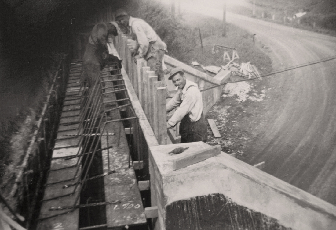 Michelle M. Murosky: The Unknowns &emdash; 1951 - Bridge Photograph