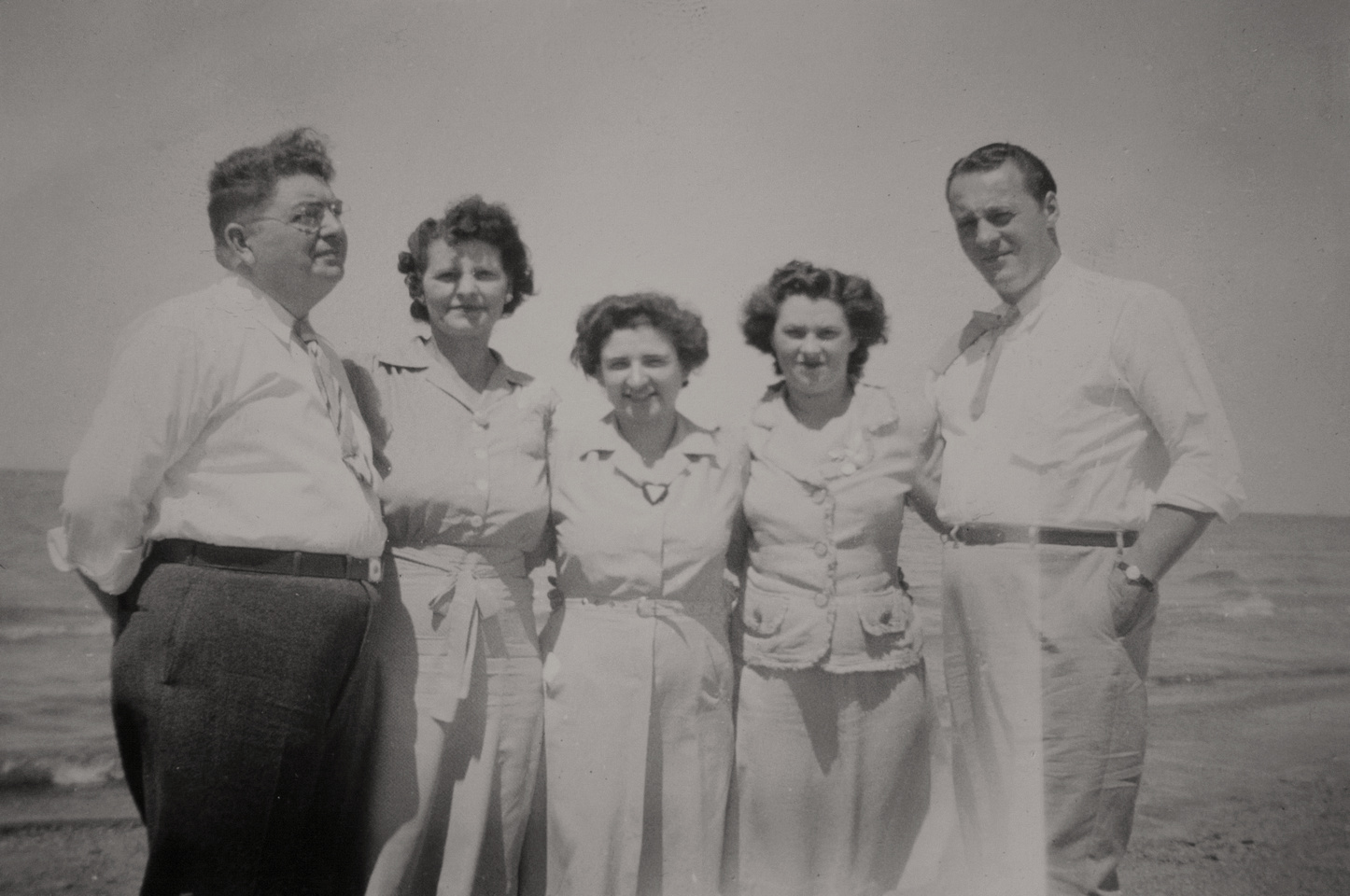 Michelle M. Murosky: The Murosky Collection &emdash; 1944 - Murosky Family Gathering
