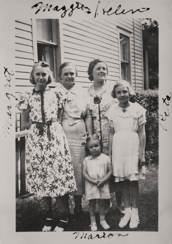 Michelle M. Murosky: The Murosky Collection &emdash; 1938 Murosky Family Gathering