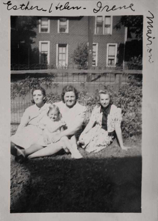 Michelle M. Murosky: The Murosky Collection &emdash; 1937 Murosky Family Gathering